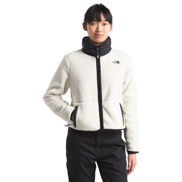 The North Face Jackets & Blazers - NWT. The North Face Dunraven Sherpa Jacket. Size Medium. Vintage White